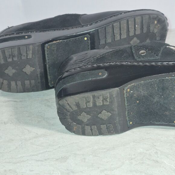 Born Black Med Wide Leather Upper Slip on Shoes Size 7/38 072603 Loafers. - Picture 6 of 8